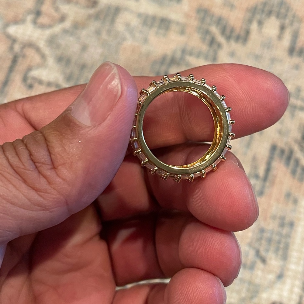 Ring - Picture 3 of 5